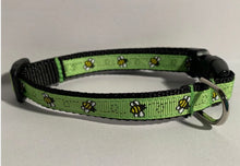 Load image into Gallery viewer, 1/2 inch Small Pink or Green Bumble Bees Dog Collar