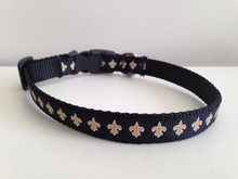 Load image into Gallery viewer, Small 1/2 inch Black and Gold Fleur De Lis Saints Dog Collar
